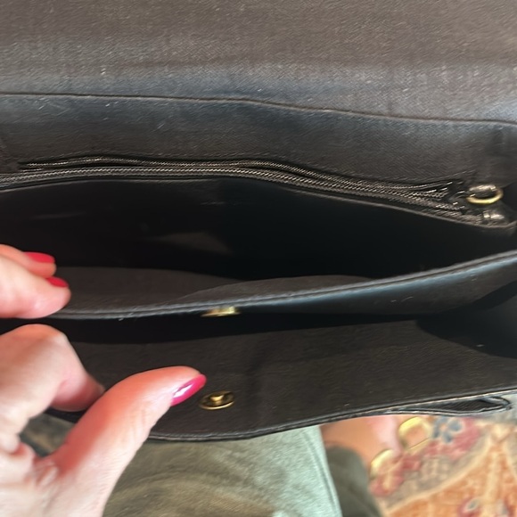 Relic Black Pebbled Leather Crossbody Messenger Bag - Picture 6 of 8